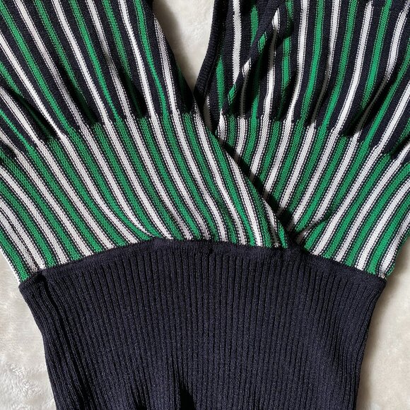 Arden B Striped Knit Cutout Top Green White Black Size M Y2K - Picture 14 of 14